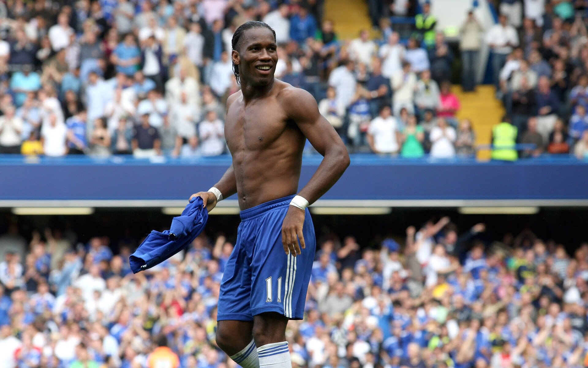 托尼的世界杯梦：租借回英超的幕后谜团引发热议